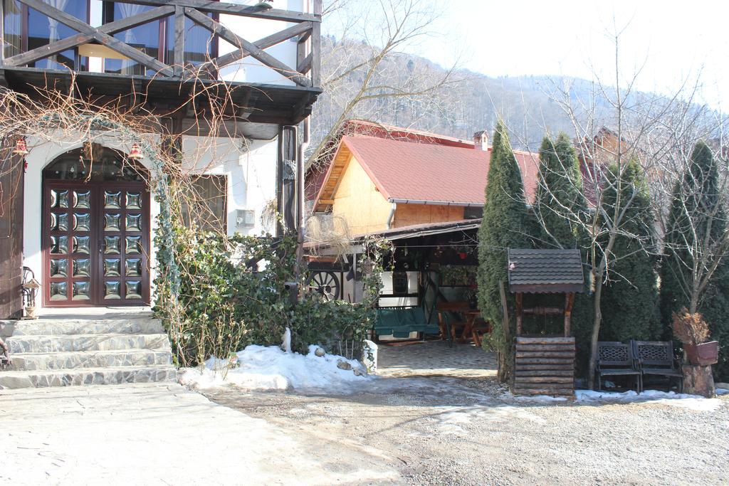 Pensión Casa Ella Sinaia